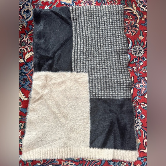 ANTHROPOLOGIE Black and Cream Patterned Scarf - Picture 2 of 5